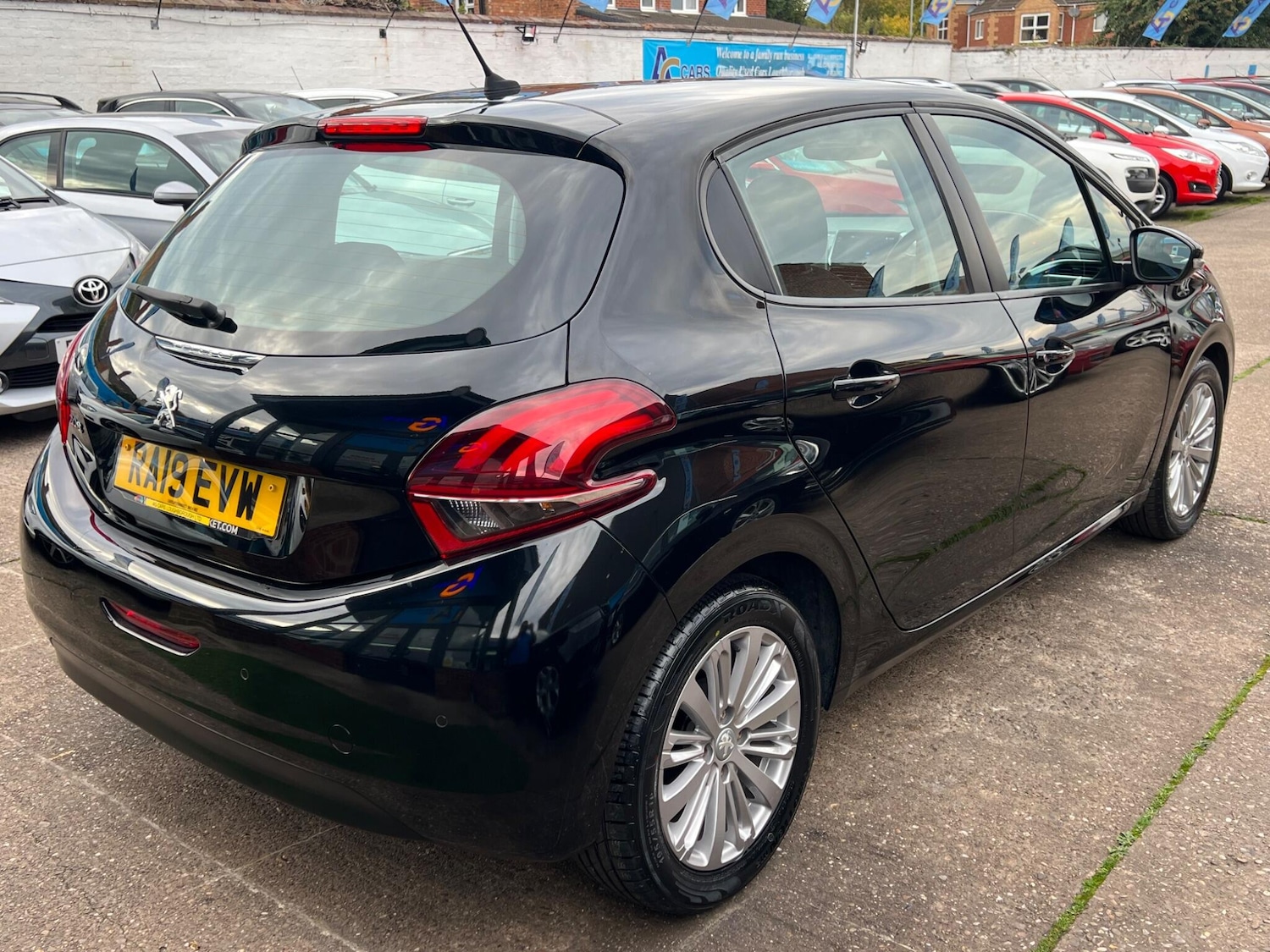 Used Peugeot 208 2019 for sale - 76071759: Photo 10