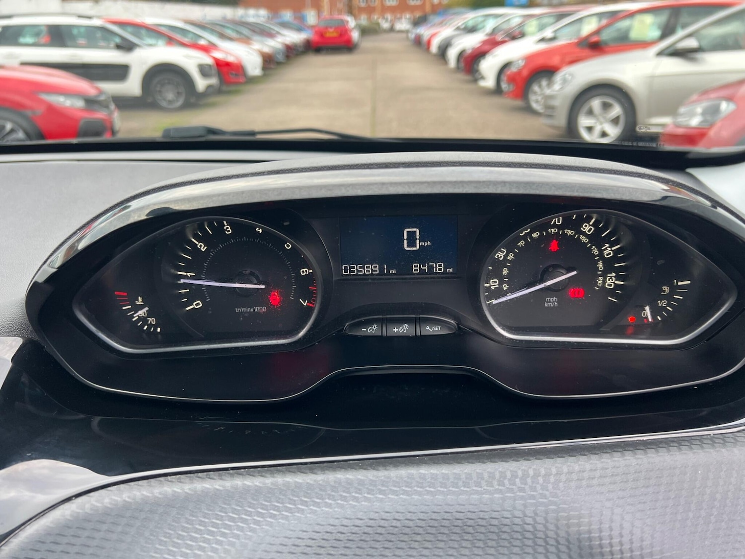 Used Peugeot 208 2019 for sale - 76071759: Photo 21