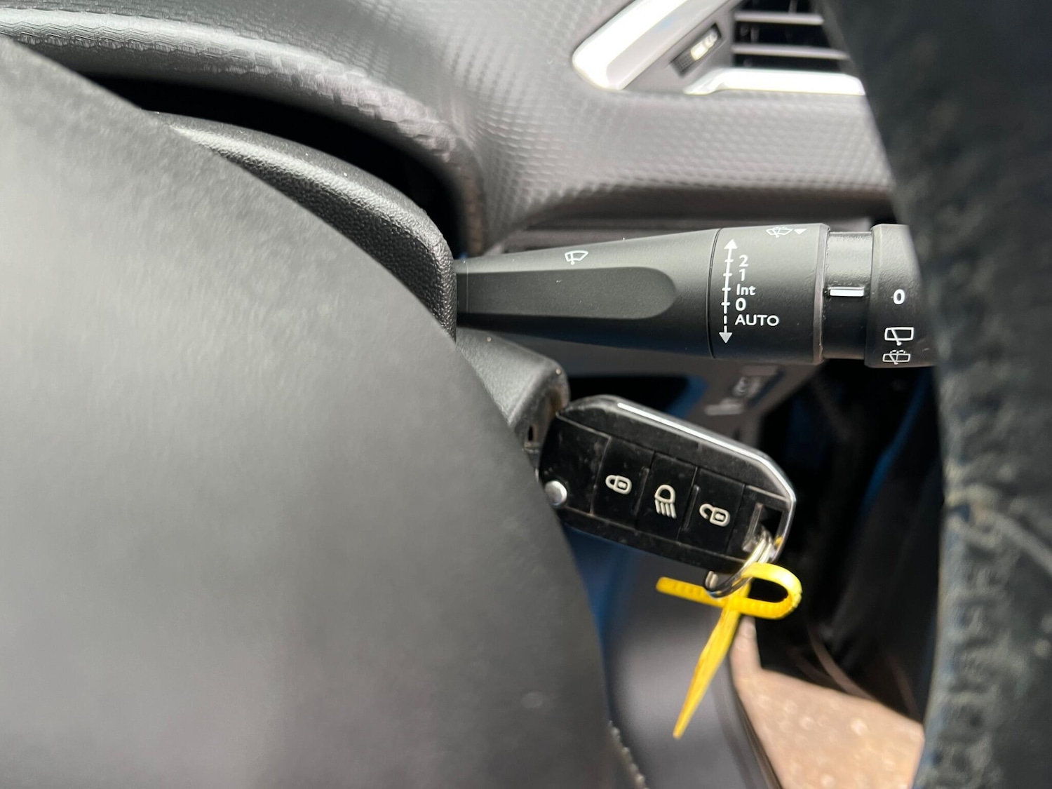 Used Peugeot 208 2019 for sale - 76071759: Photo 29