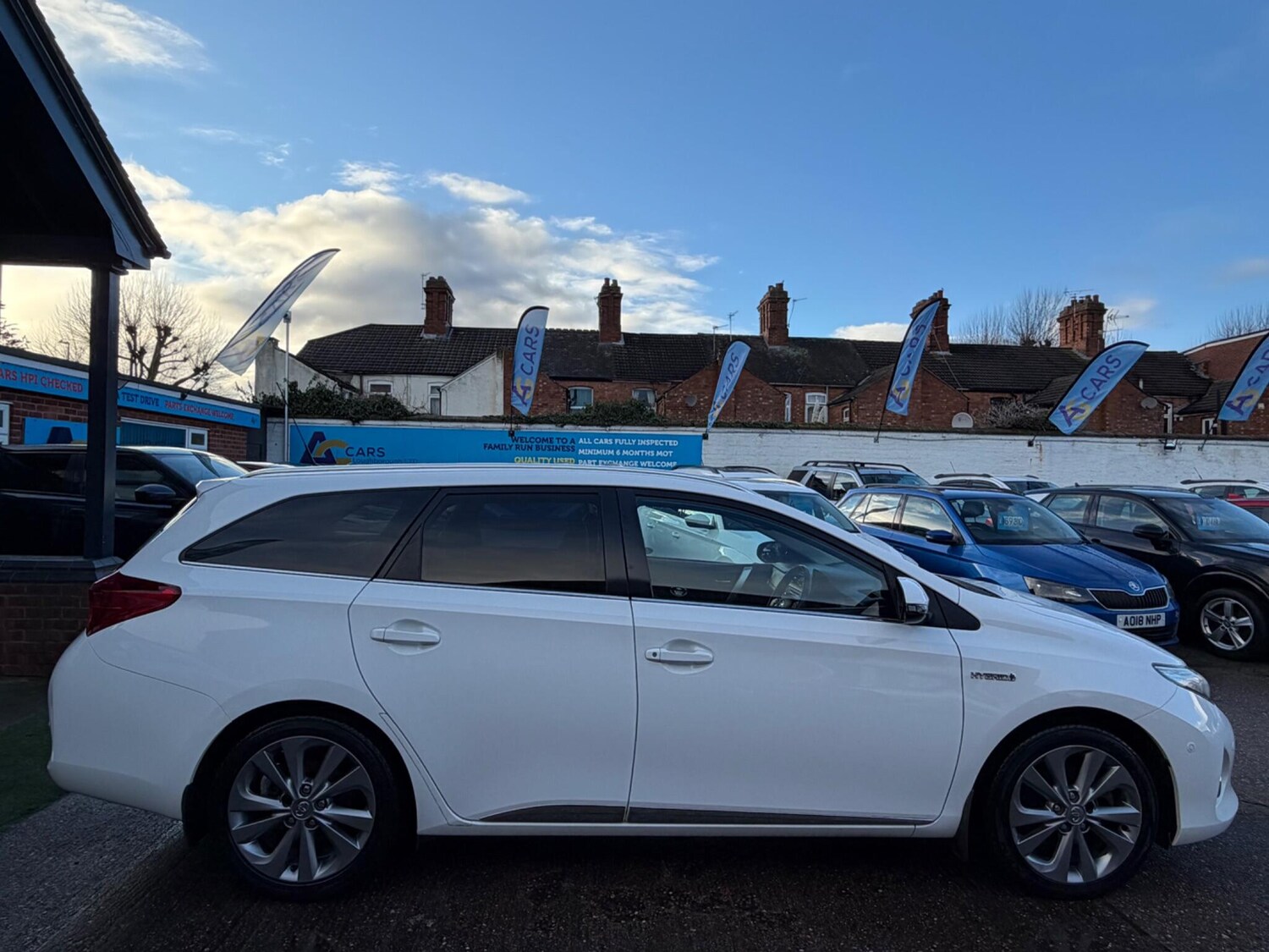 Used Toyota Auris 2014 for sale - 77511365: Photo 53