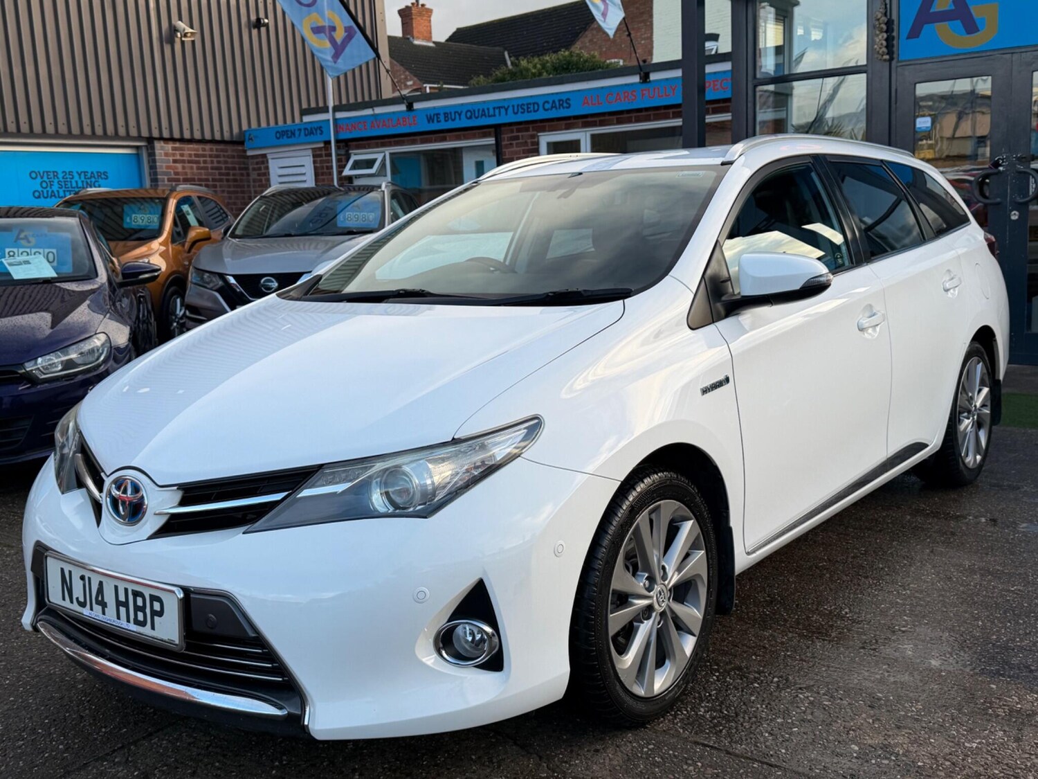 Used Toyota Auris 2014 for sale - 77511365: Photo 60