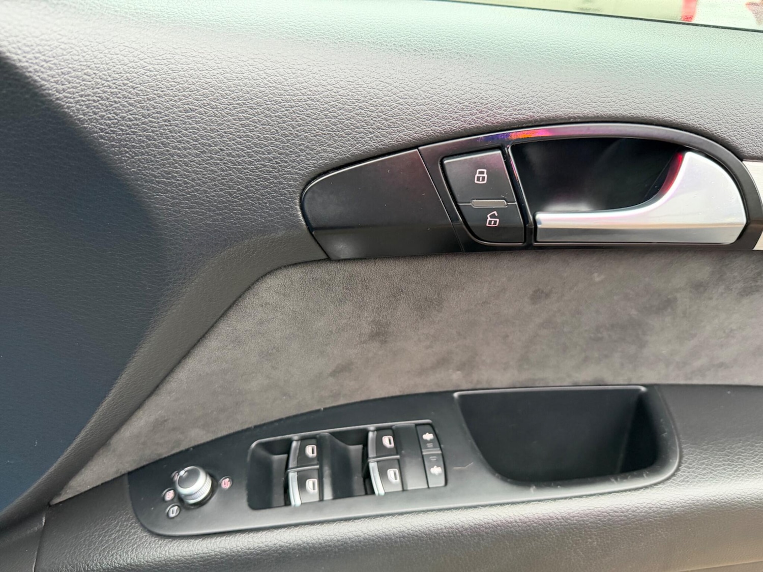 Used Audi Q7 2013 for sale - 77120016: Photo 51