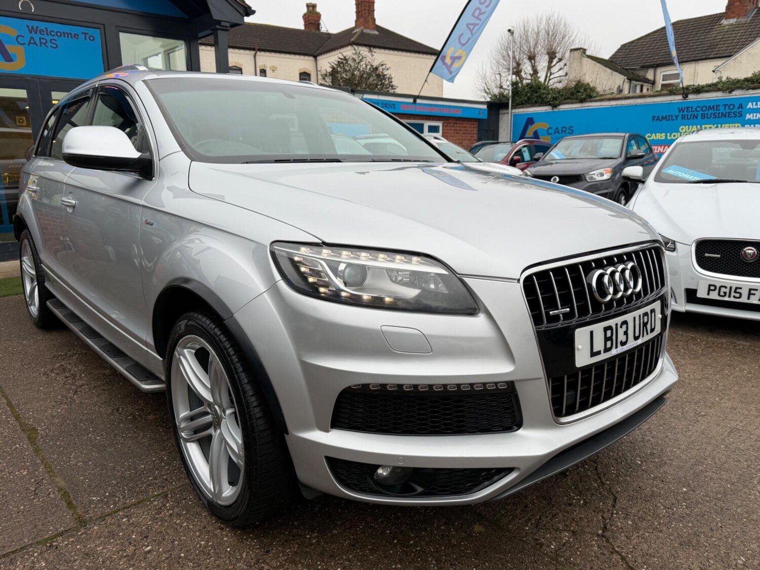Used Audi Q7 2013 for sale - 77120016: Photo 64