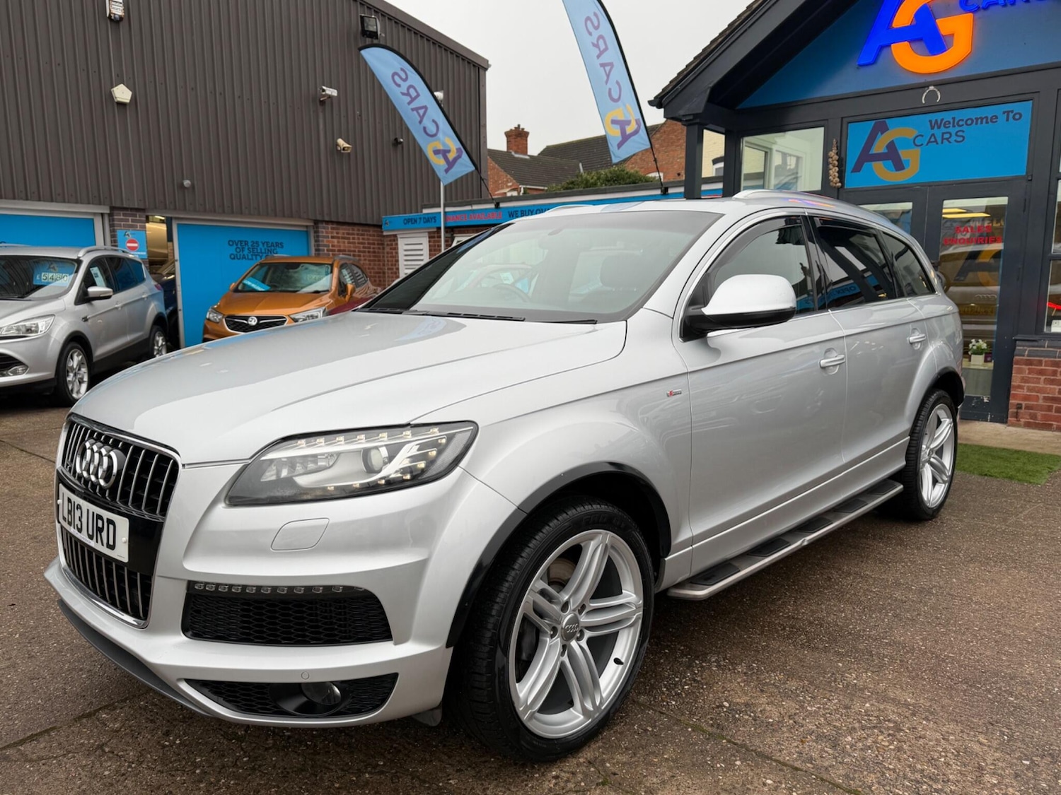 Used Audi Q7 2013 for sale - 77120016: Photo 65