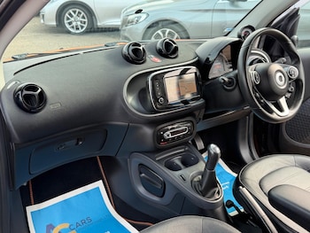 Used smart fortwo 2016 for sale - 79292495: Photo