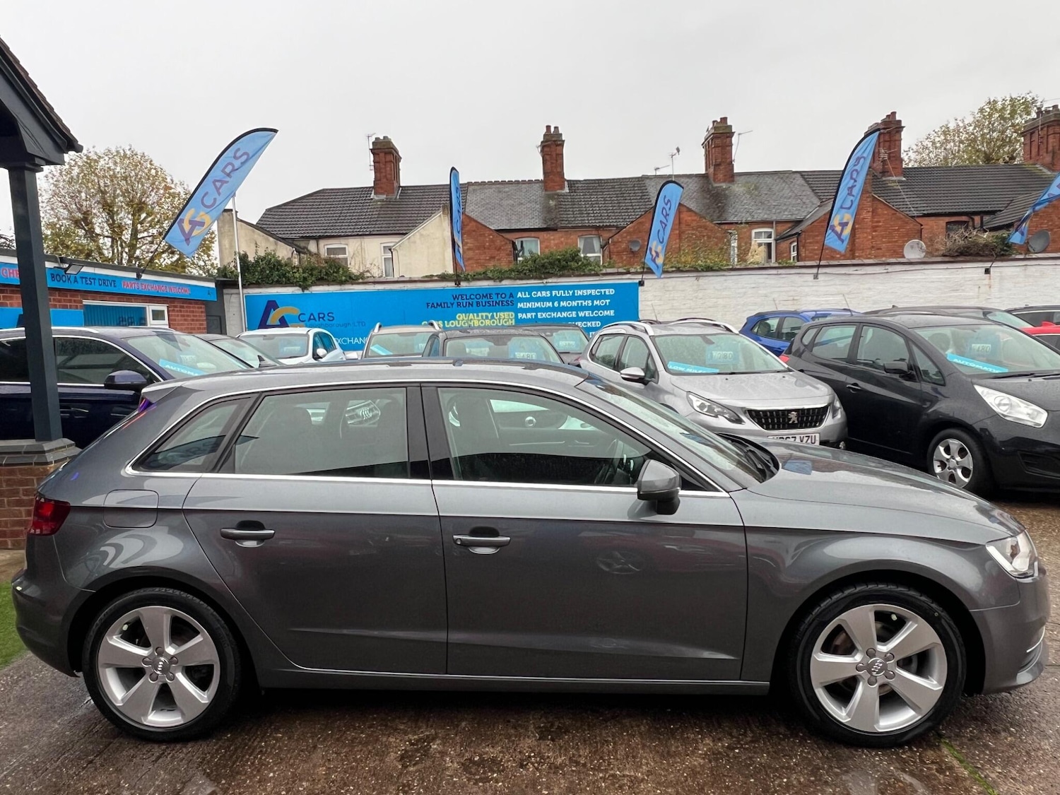 Used Audi A3 2013 for sale - 76990117: Photo 8