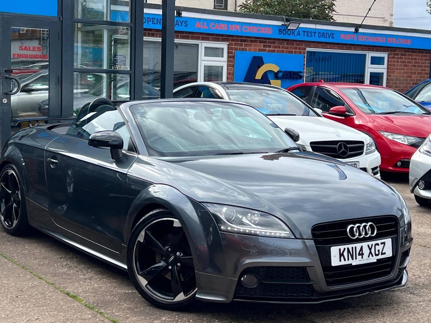 Used Audi TT 2014 for sale - 76152853: Photo 1