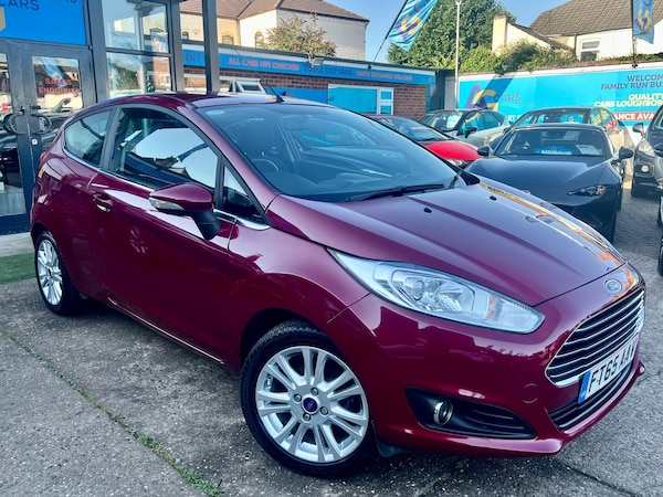 Used Ford Fiesta 2016 for sale - 75588609: Photo 1