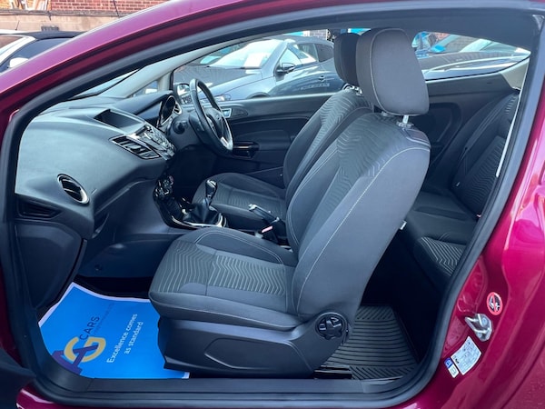 Used Ford Fiesta 2016 for sale - 75588609: Photo 31