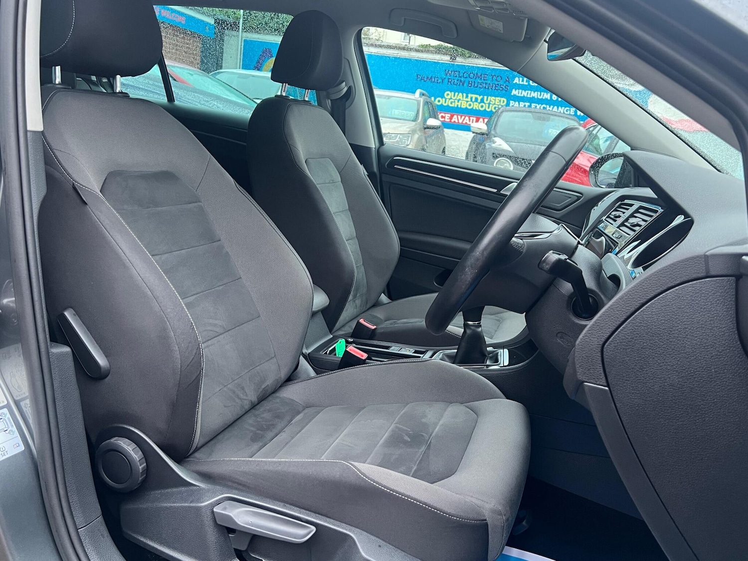 Used Volkswagen Golf for sale - 76701405: Photo 31