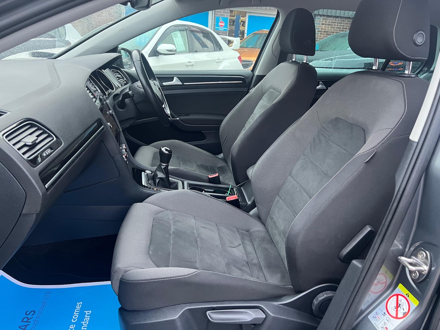 Used Volkswagen Golf for sale - 76701405: Photo 4