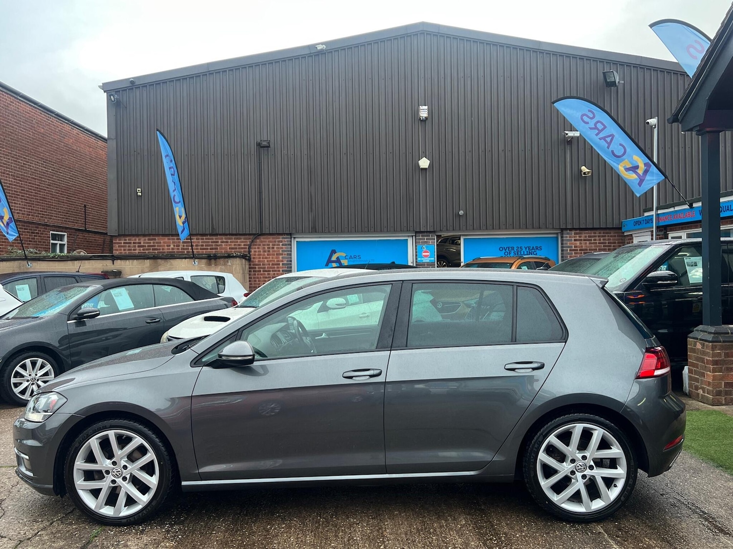 Used Volkswagen Golf for sale - 76701405: Photo 55