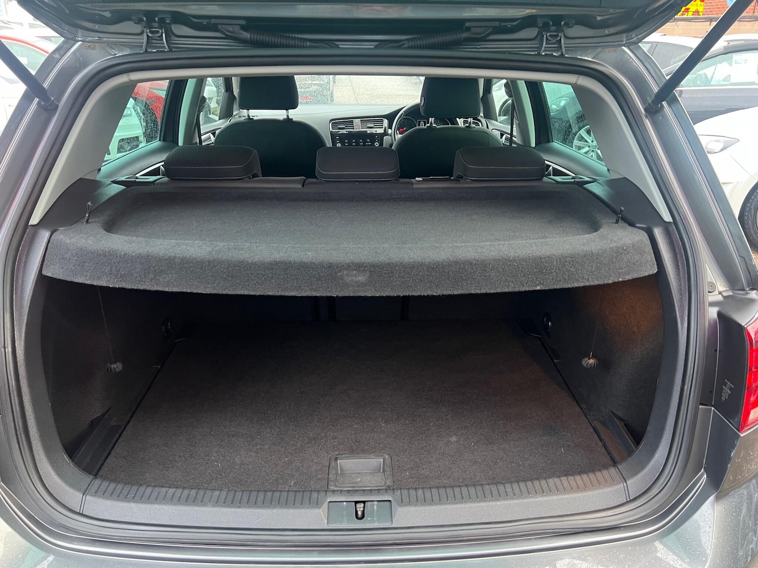 Used Volkswagen Golf for sale - 76701405: Photo 65