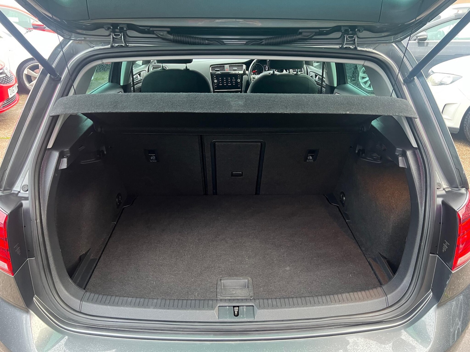 Used Volkswagen Golf for sale - 76701405: Photo 66