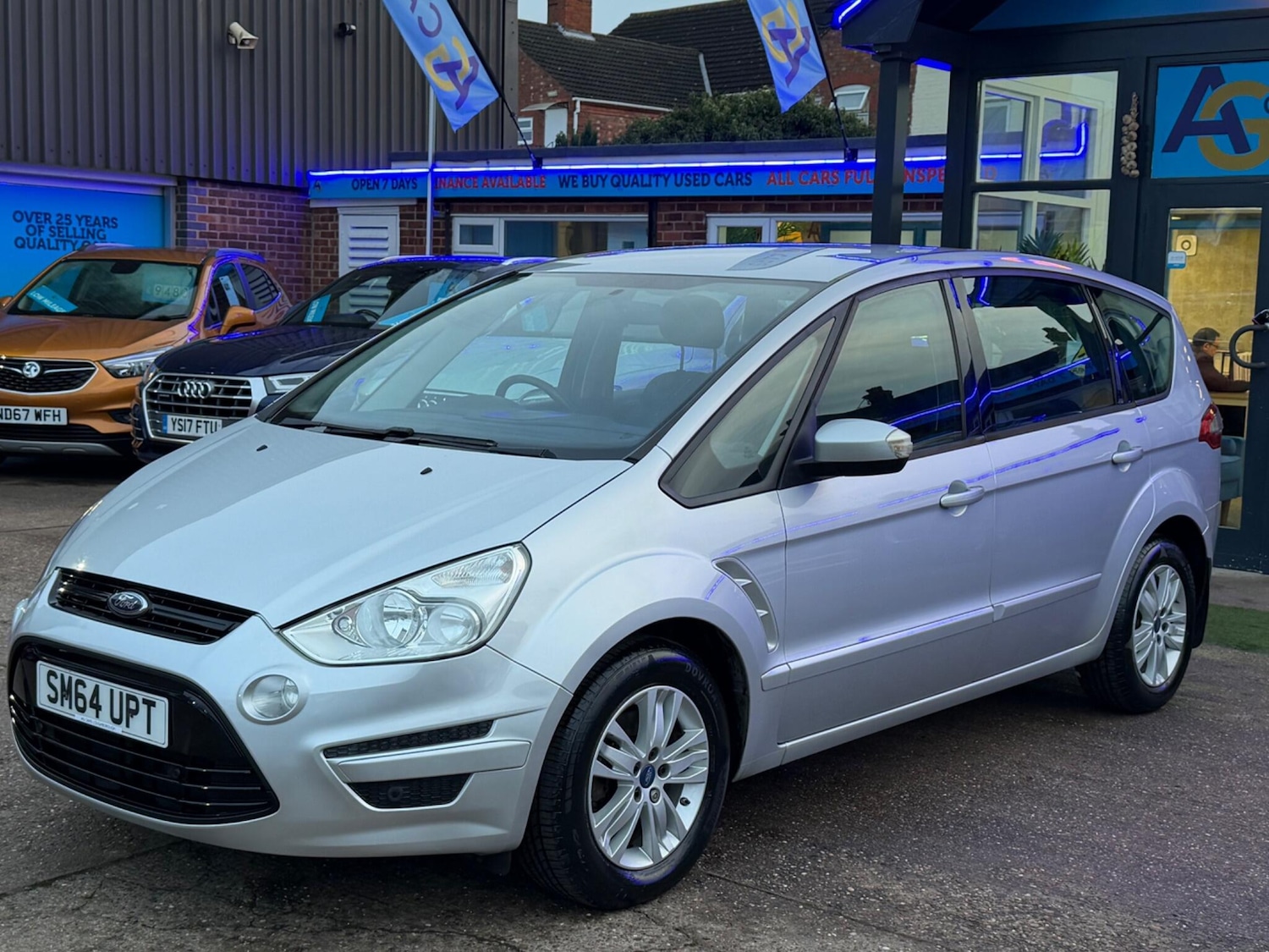 Used Ford S-Max 2015 for sale - 77202404: Photo 40