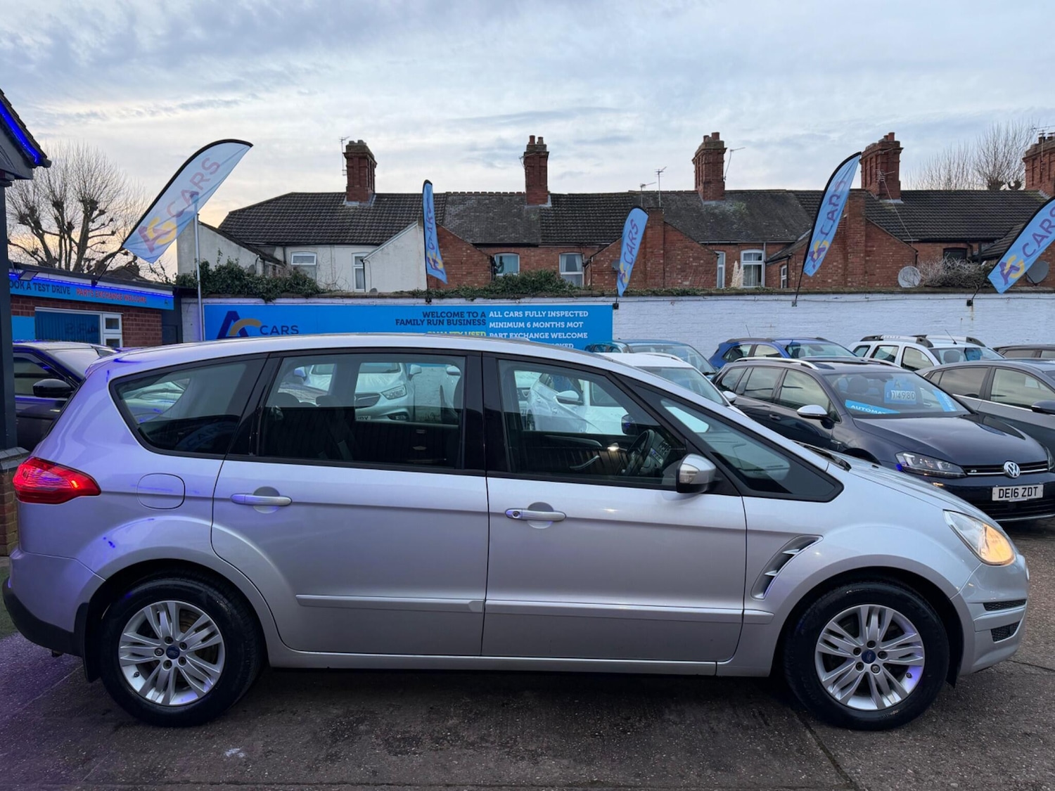 Used Ford S-Max 2015 for sale - 77202404: Photo 9