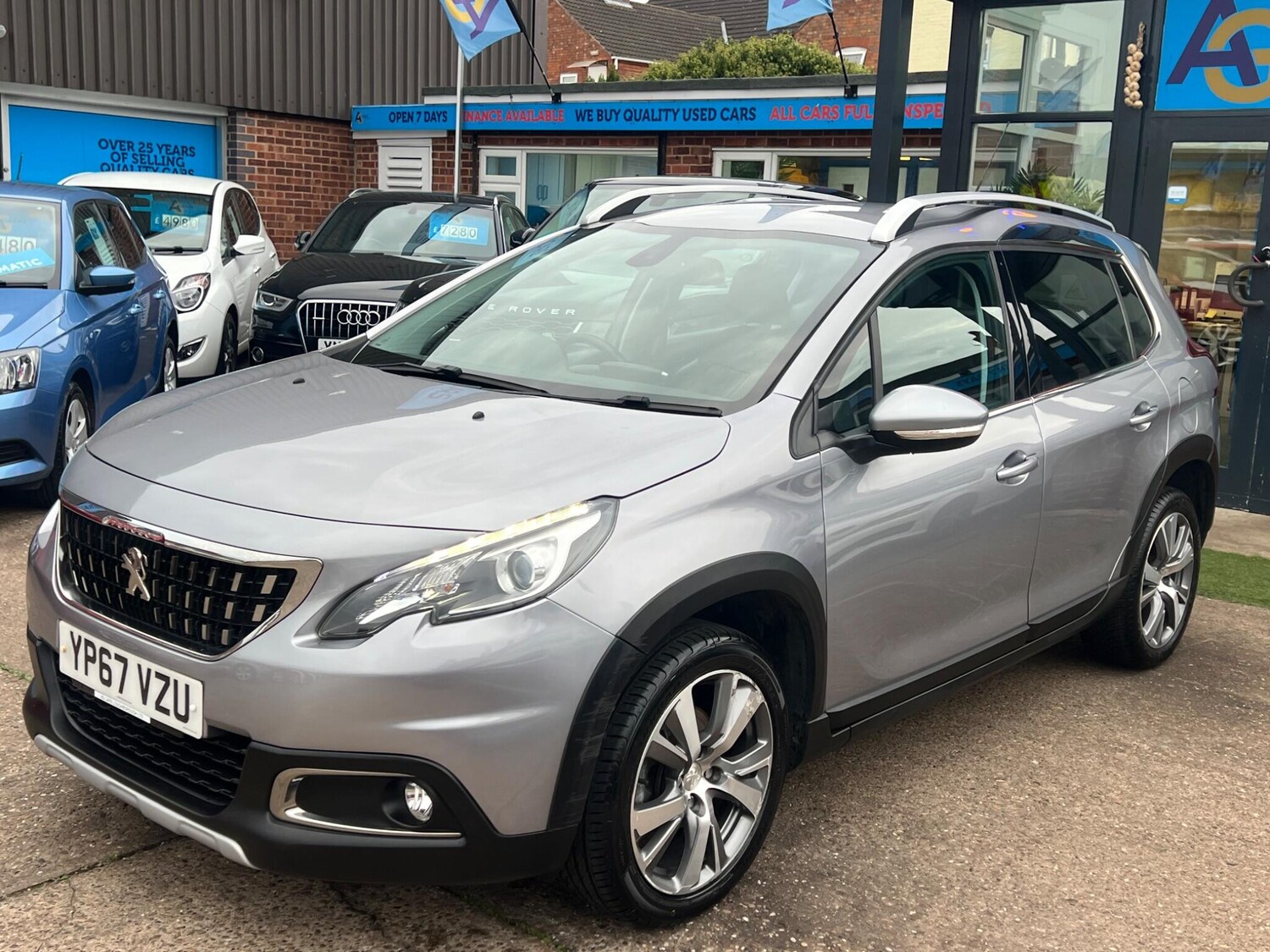 Used Peugeot 2008 2017 for sale - 76099237: Photo 19