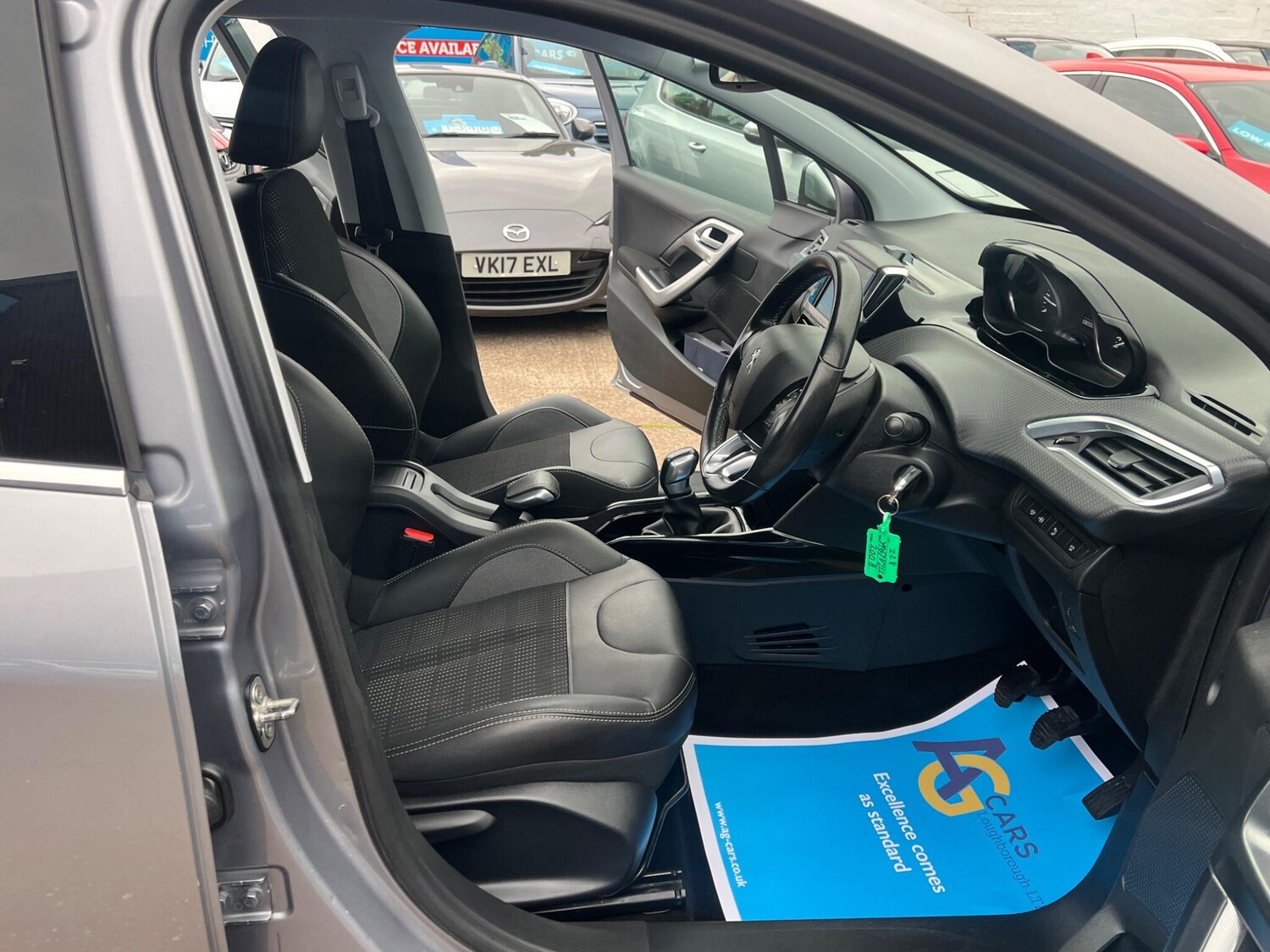 Used Peugeot 2008 2017 for sale - 76099237: Photo 31