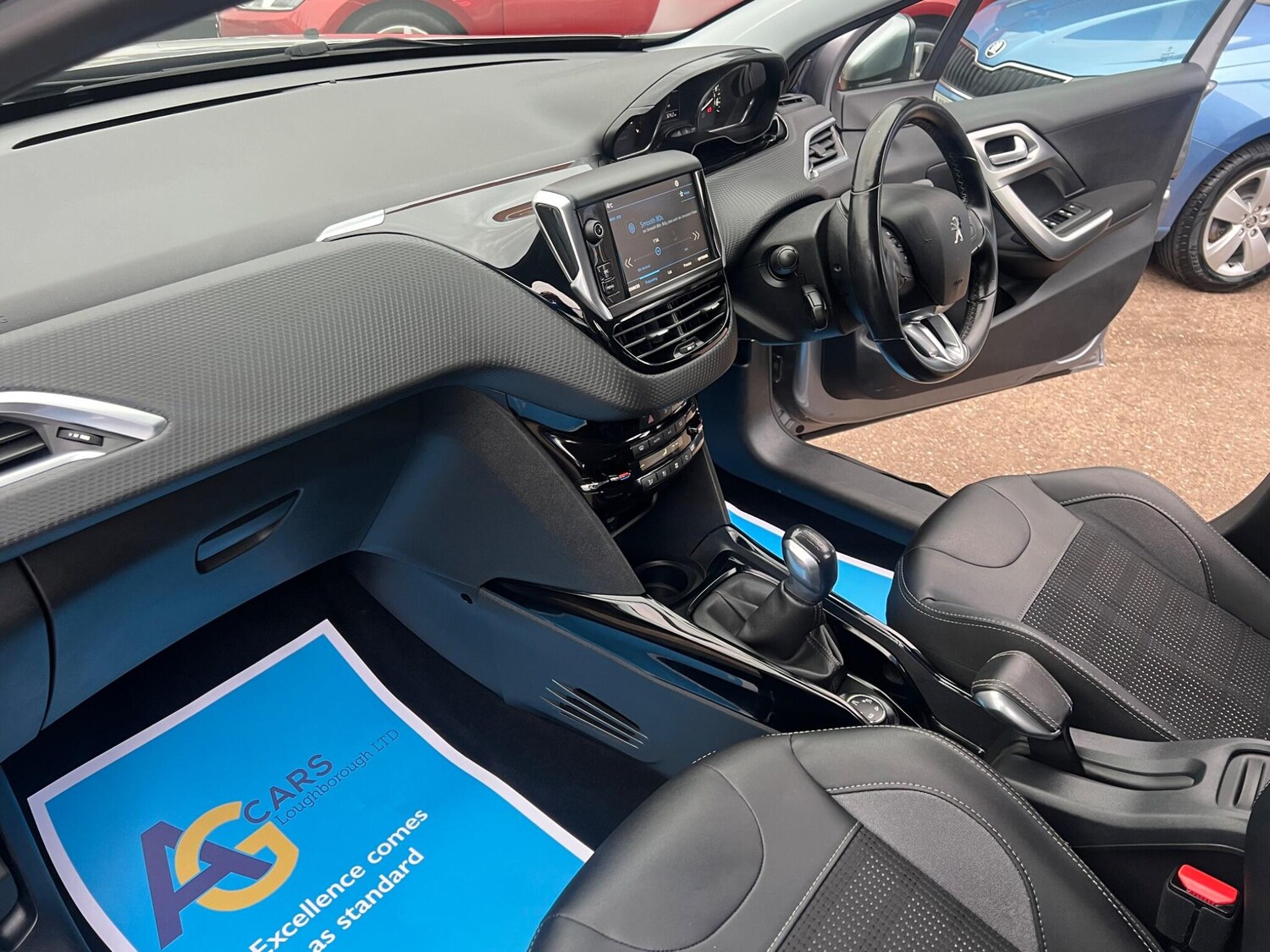 Used Peugeot 2008 2017 for sale - 76099237: Photo 33