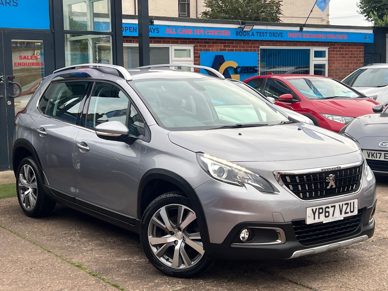 Used Peugeot 2008 2017 for sale - 76099237: Photo 61