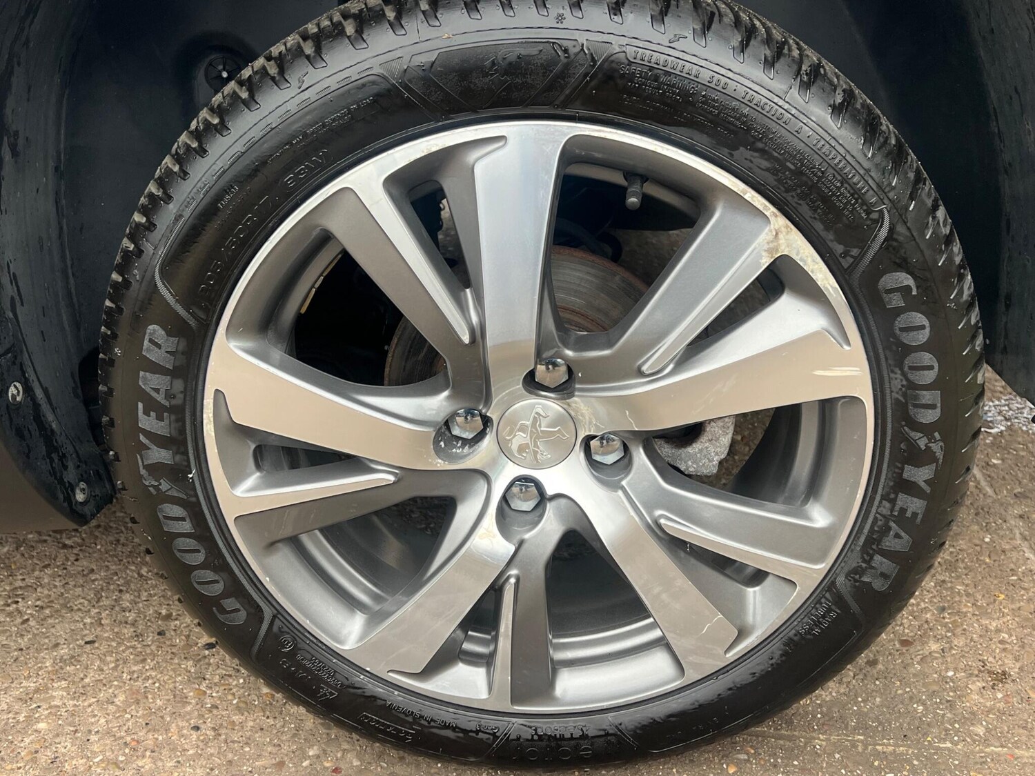 Used Peugeot 2008 2017 for sale - 76099237: Photo 75