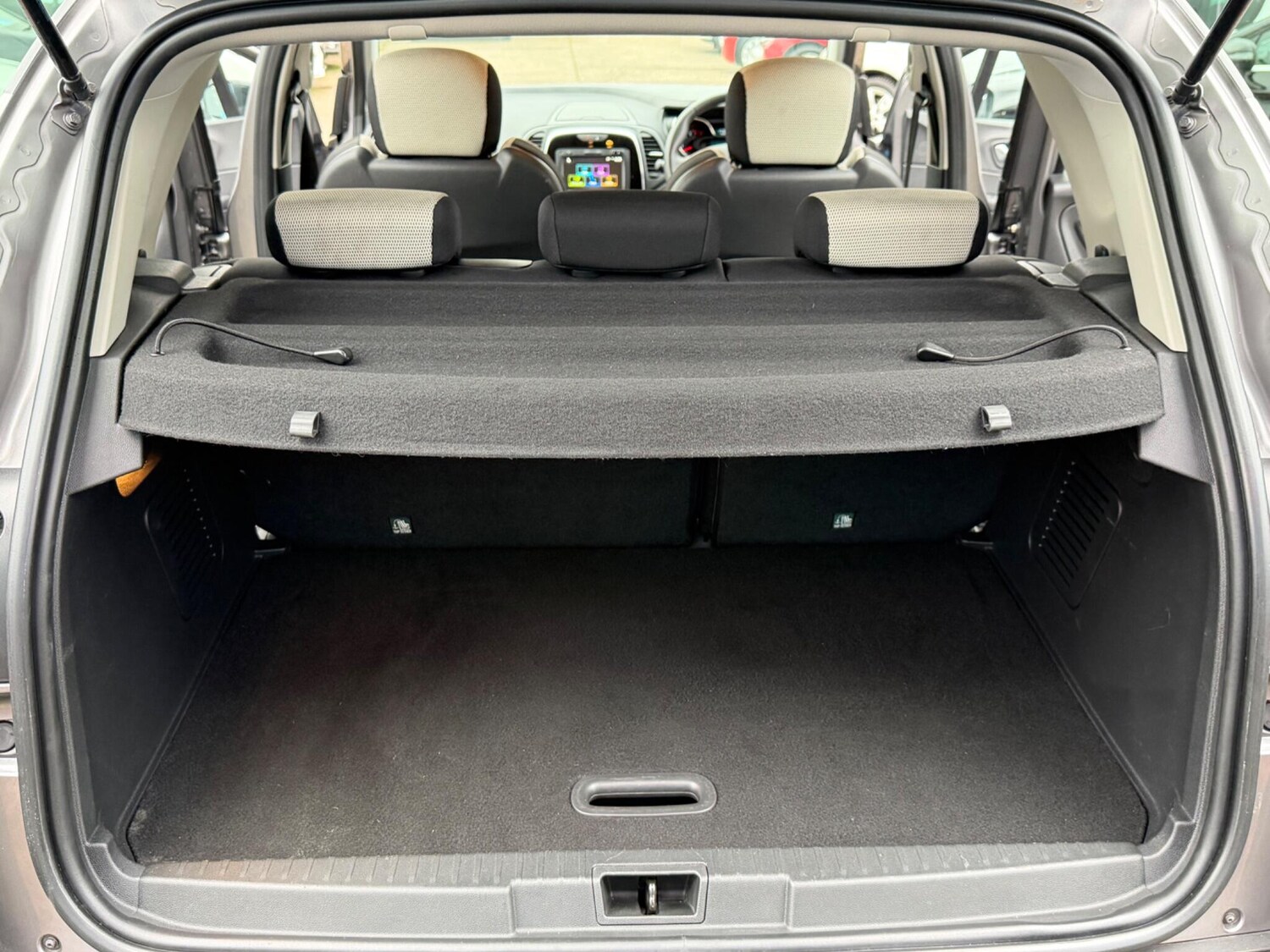 Used Renault Captur 2019 for sale - 78101357: Photo 56