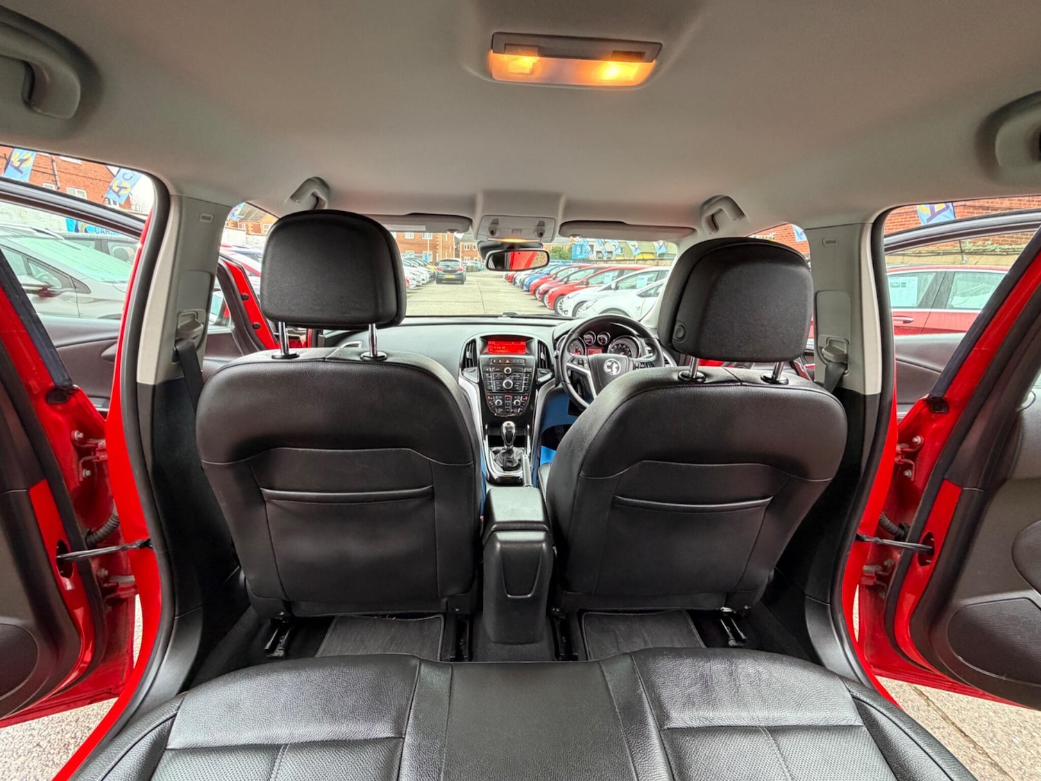 Used Vauxhall Astra 2015 for sale - 77400470: Photo 34