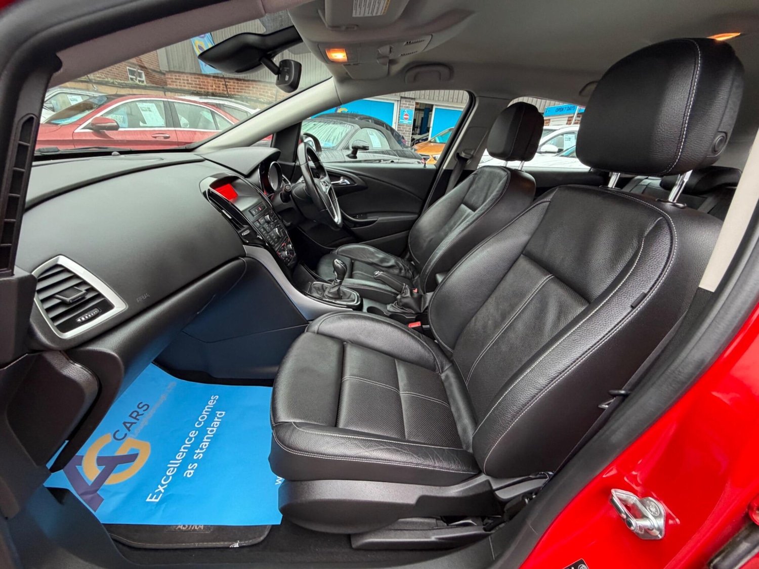 Used Vauxhall Astra 2015 for sale - 77400470: Photo 38