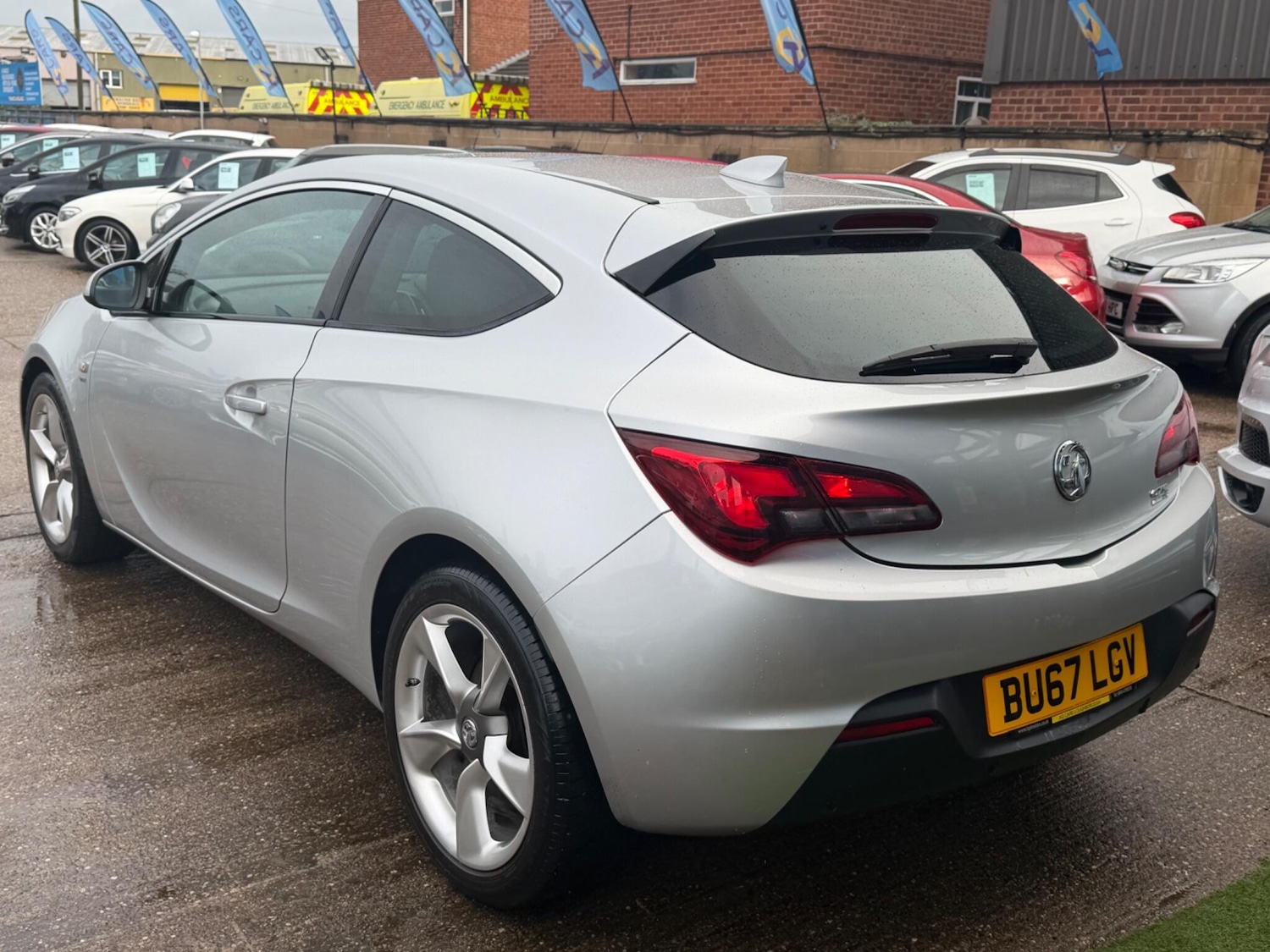 Used Vauxhall Astra GTC 2017 for sale - 77155648: Photo 11