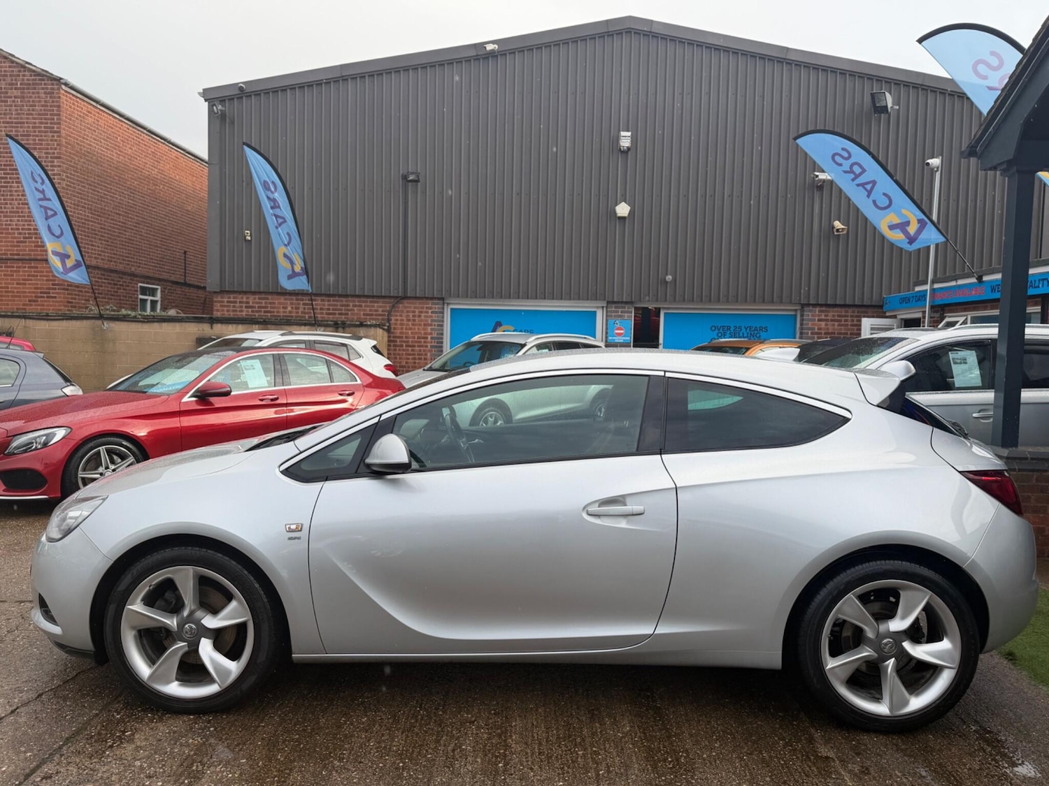 Used Vauxhall Astra GTC 2017 for sale - 77155648: Photo 42
