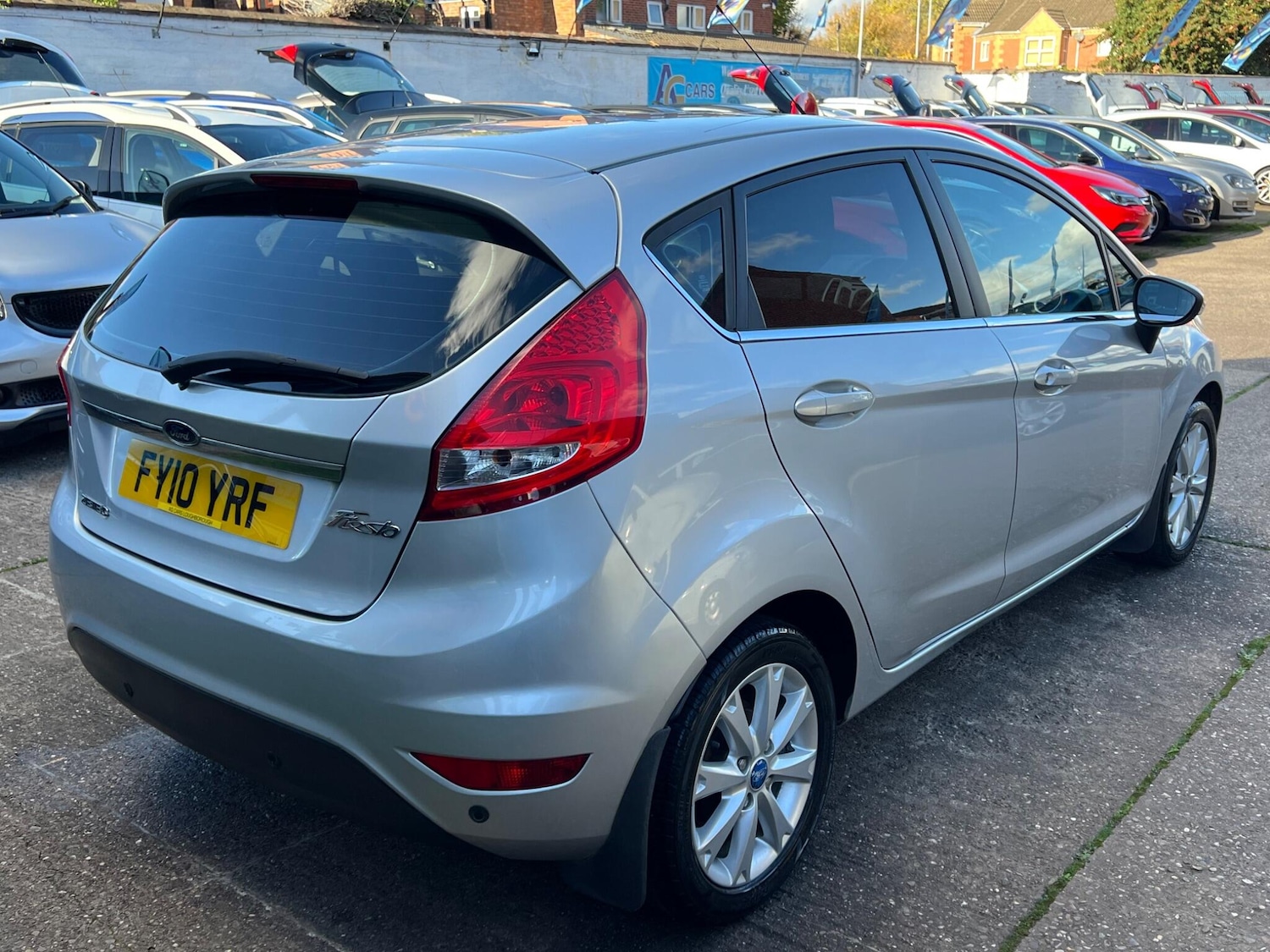 Used Ford Fiesta 2010 for sale - 76424835: Photo 10