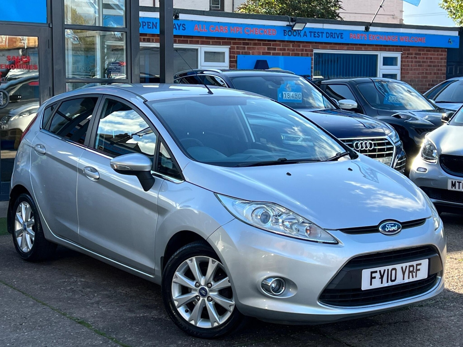 Used Ford Fiesta 2010 for sale - 76424835: Photo 13