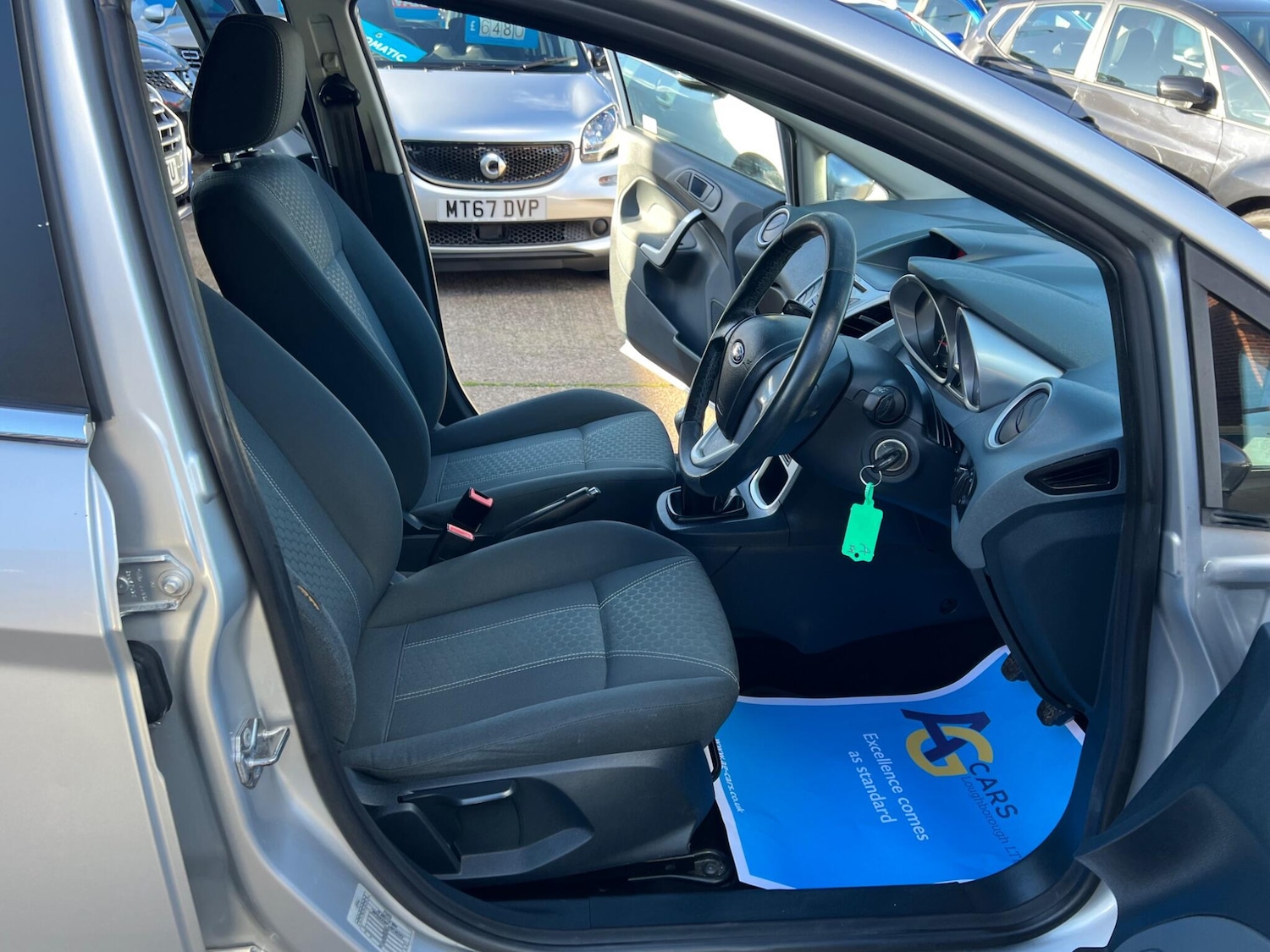 Used Ford Fiesta 2010 for sale - 76424835: Photo 25