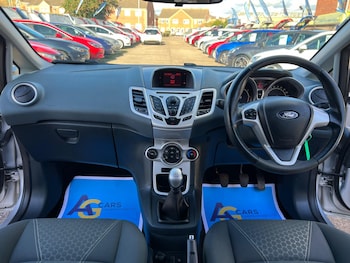 Used Ford Fiesta 2010 for sale - 76424835: Photo