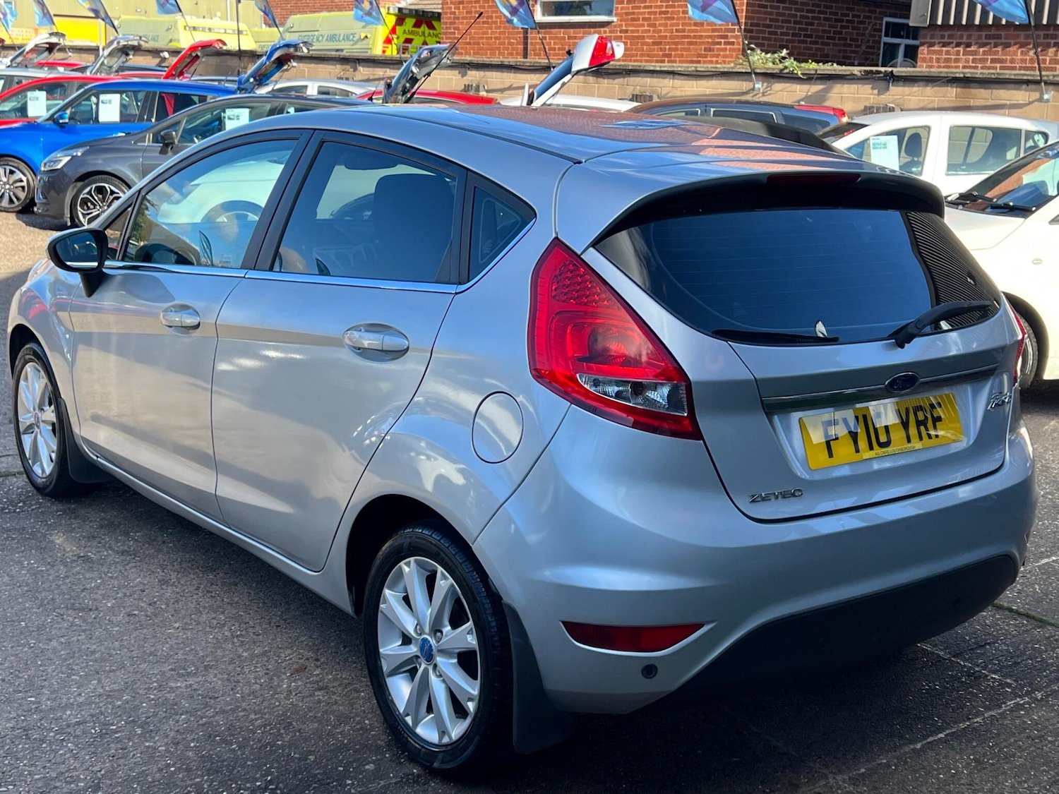 Used Ford Fiesta 2010 for sale - 76424835: Photo 44