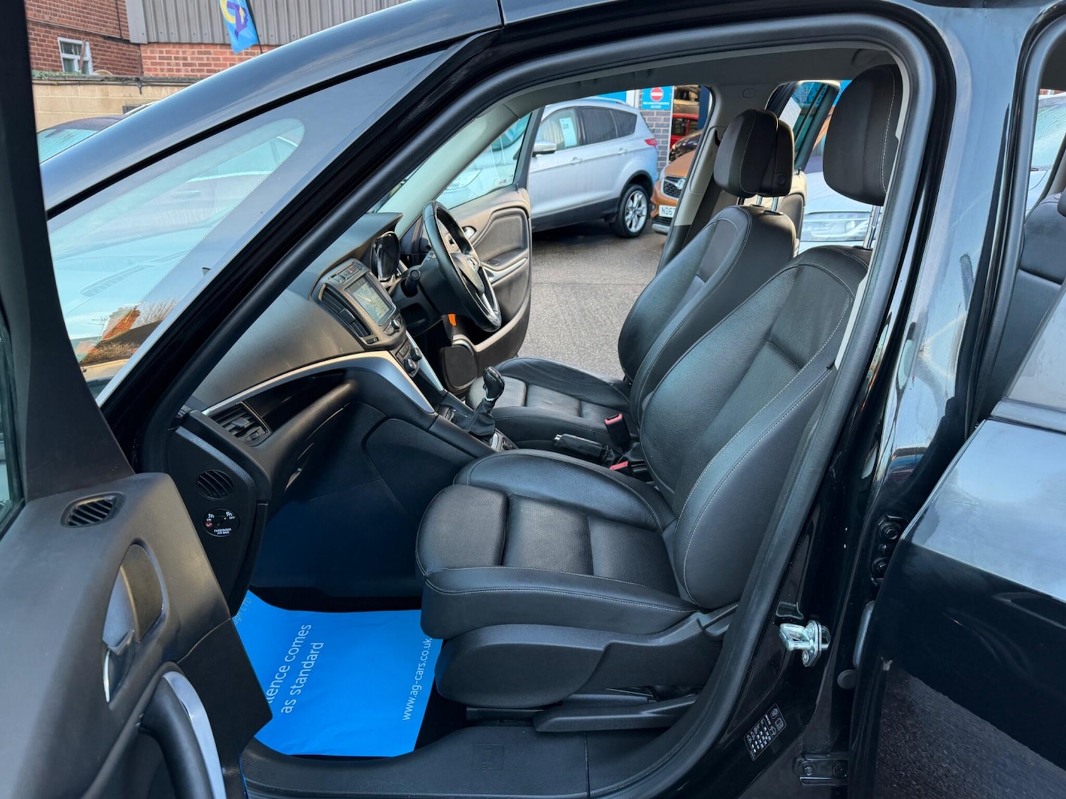 Used Vauxhall Zafira 2018 for sale - 77253788: Photo 4