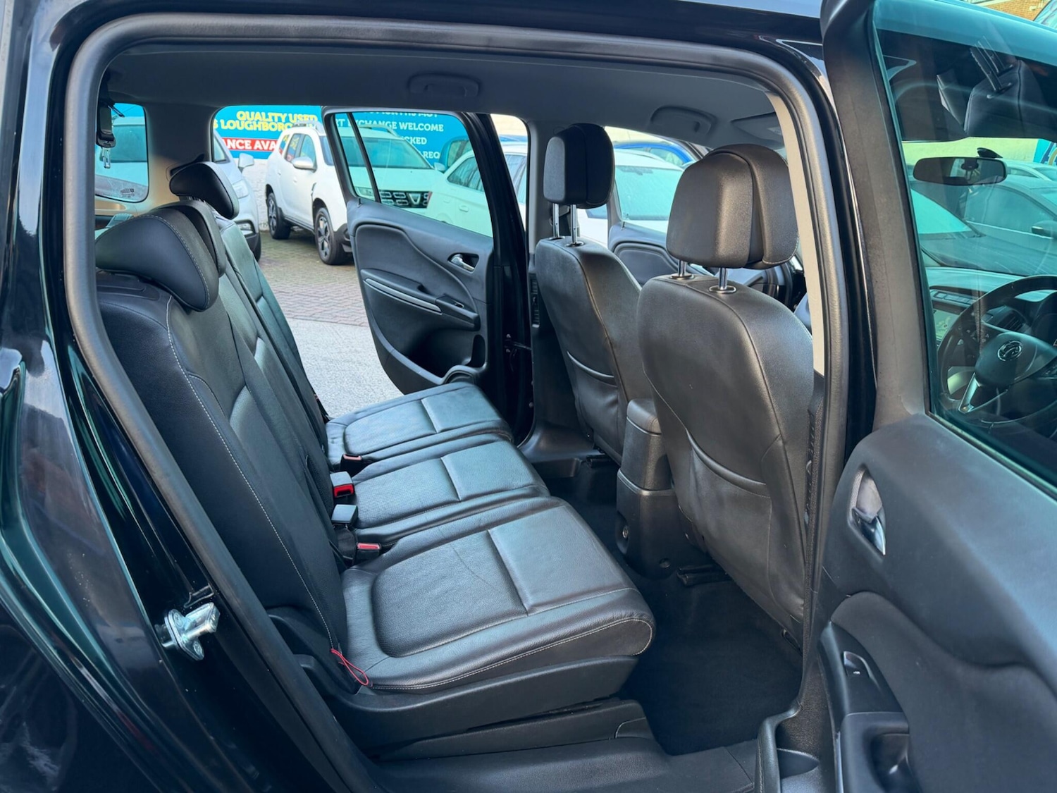 Used Vauxhall Zafira 2018 for sale - 77253788: Photo 40