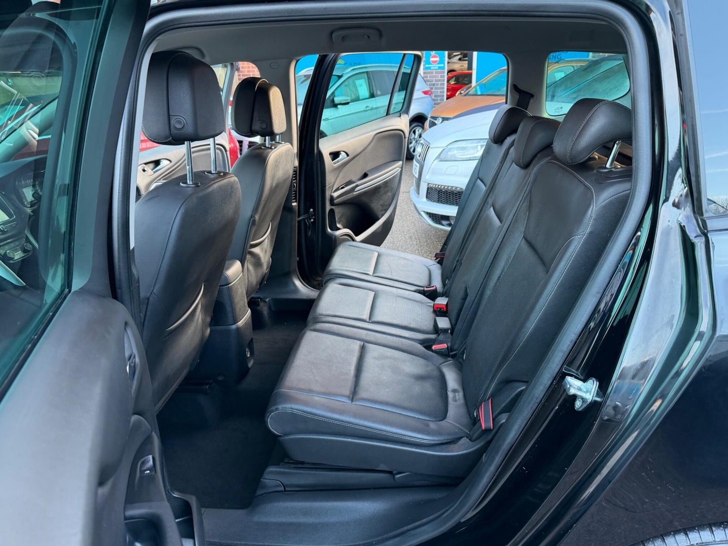 Used Vauxhall Zafira 2018 for sale - 77253788: Photo 5