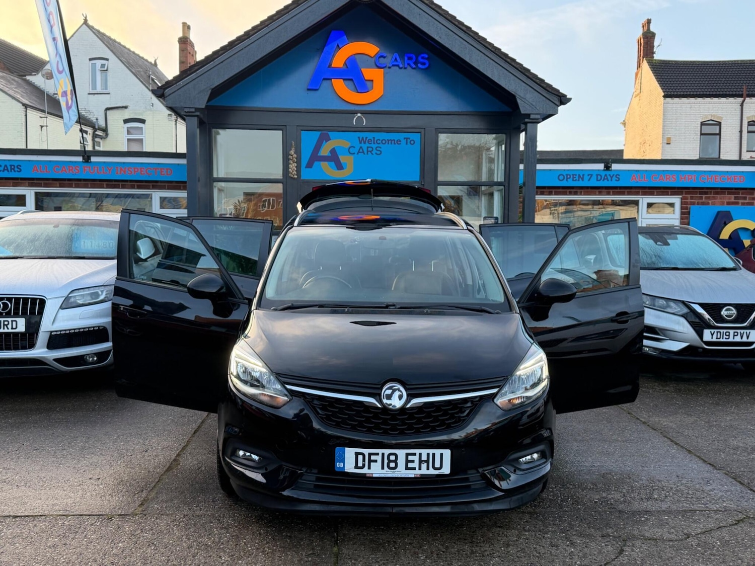 Used Vauxhall Zafira 2018 for sale - 77253788: Photo 74