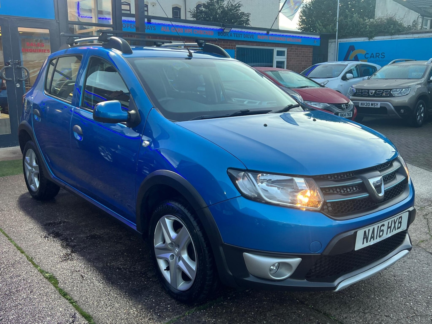 Used Dacia Sandero Stepway 2016 for sale - 76349791: Photo 14