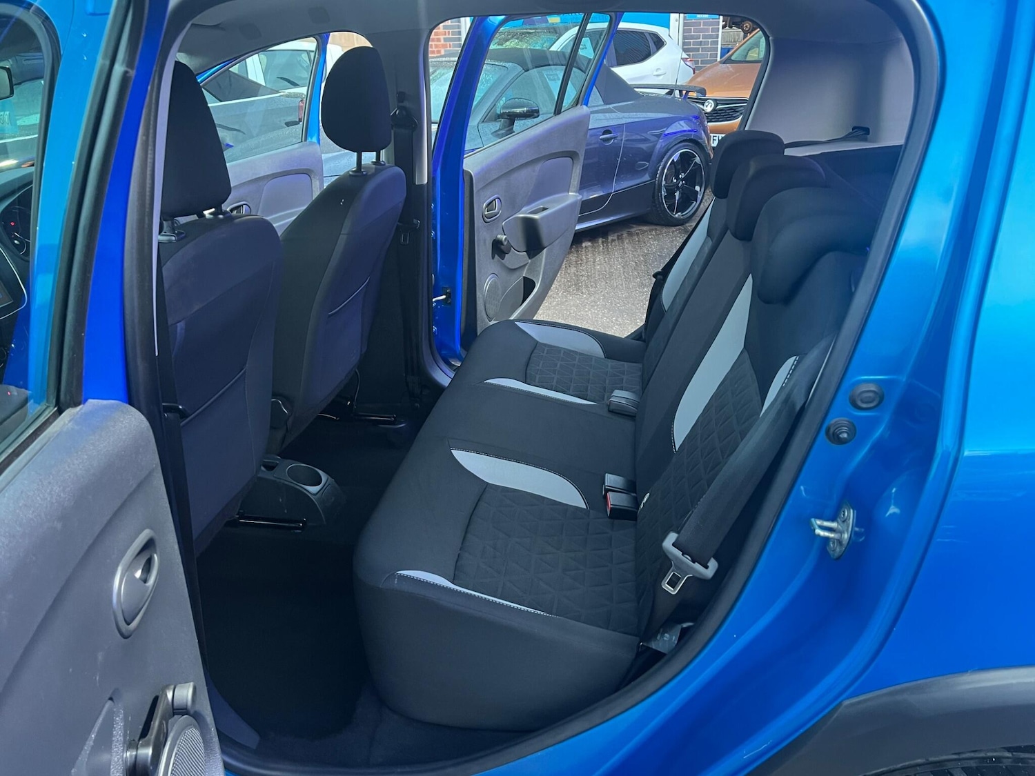 Used Dacia Sandero Stepway 2016 for sale - 76349791: Photo 44