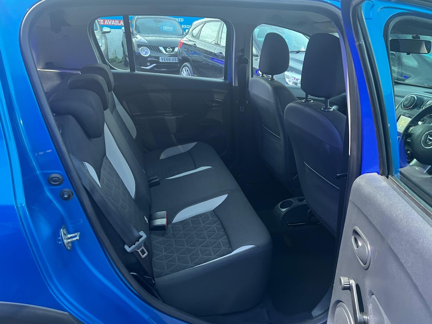 Used Dacia Sandero Stepway 2016 for sale - 76349791: Photo 50