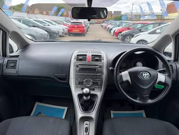 Used Toyota Auris 2009 for sale - 79680785: Photo