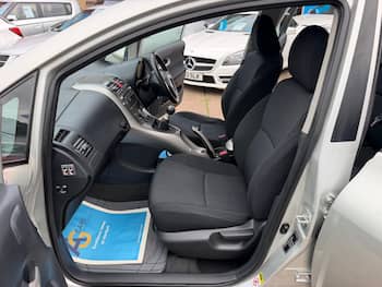 Used Toyota Auris 2009 for sale - 79680785: Photo