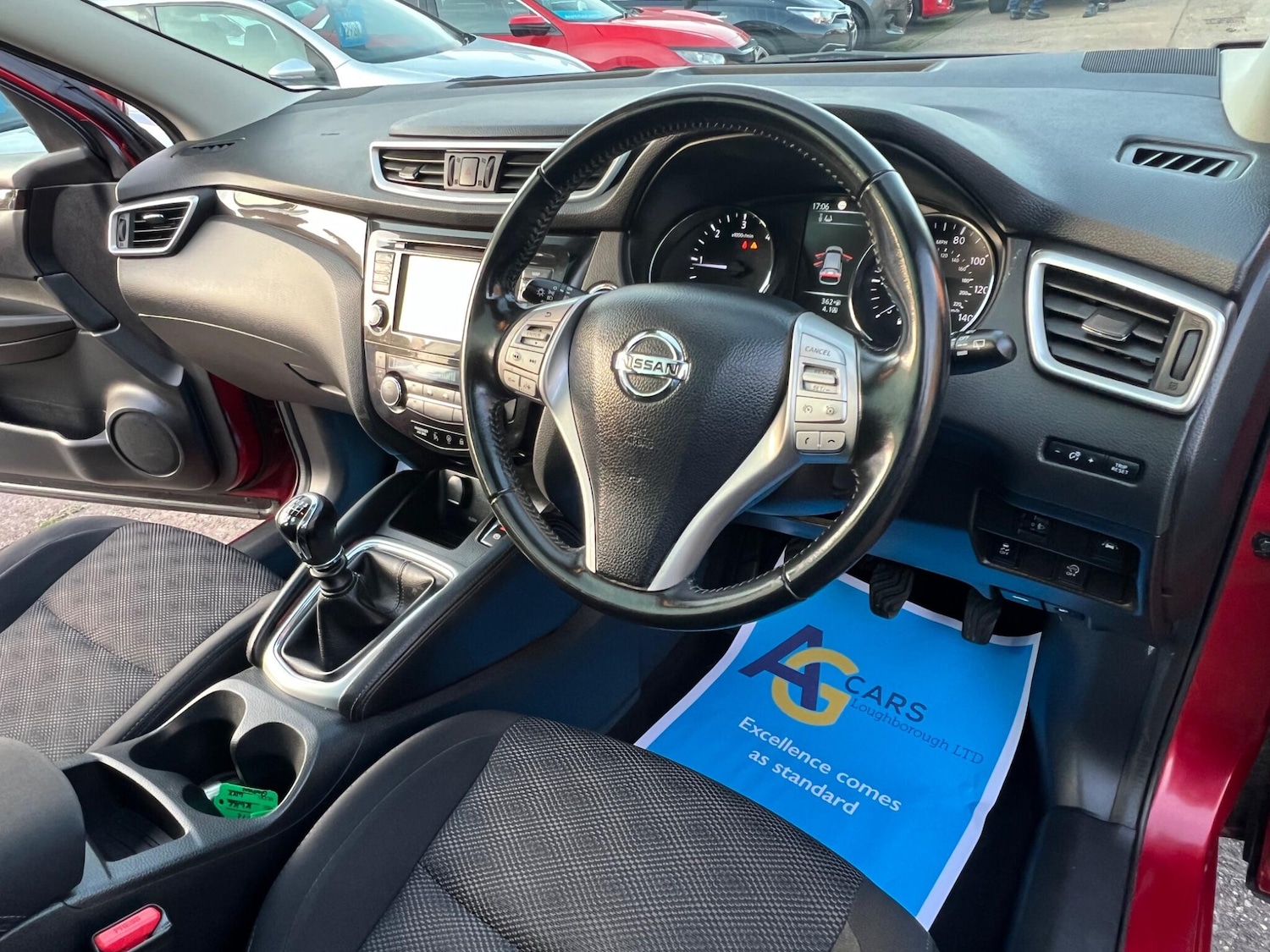 Used Nissan Qashqai 2017 for sale - 76060800: Photo 3