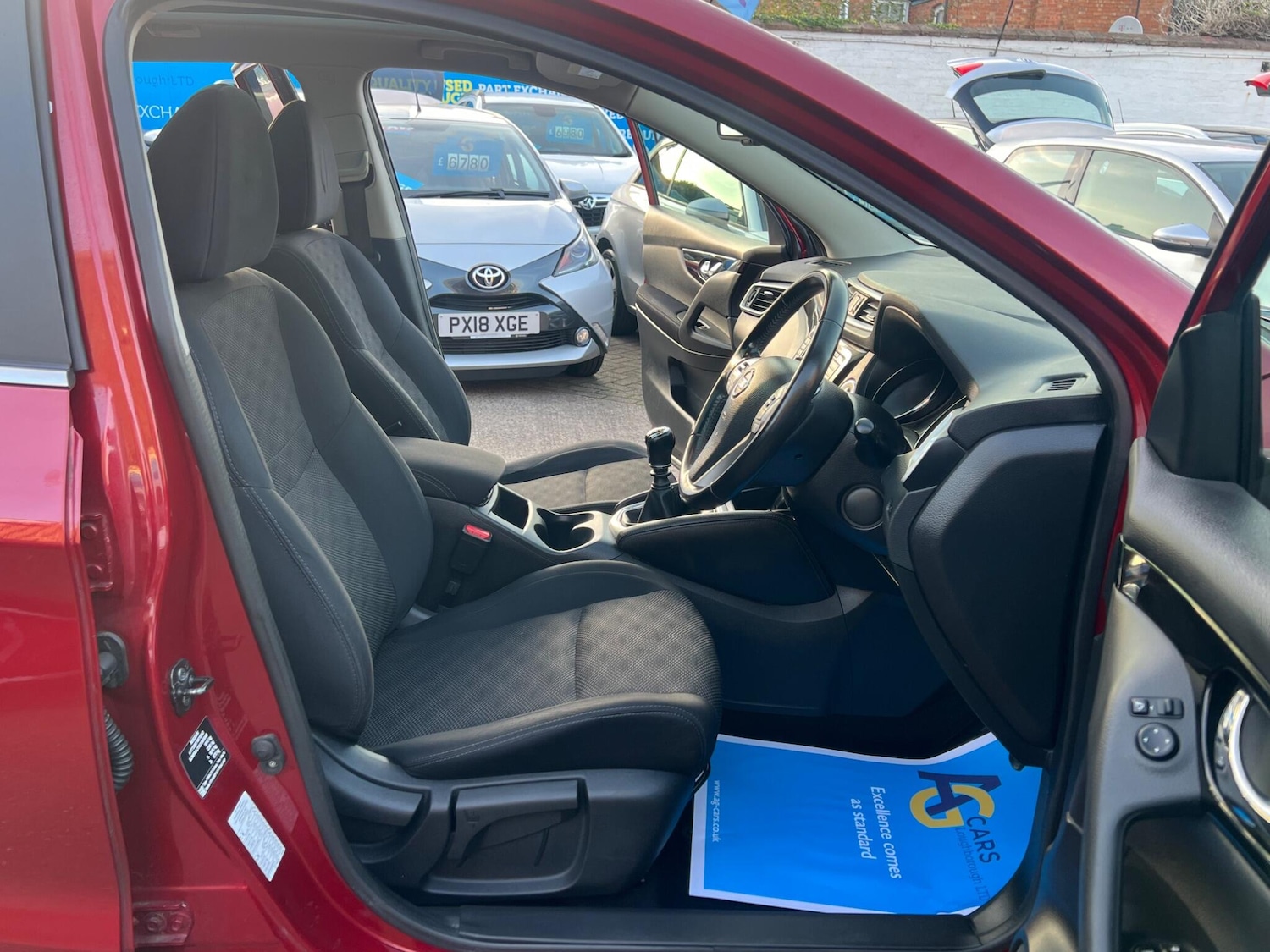 Used Nissan Qashqai 2017 for sale - 76060800: Photo 37