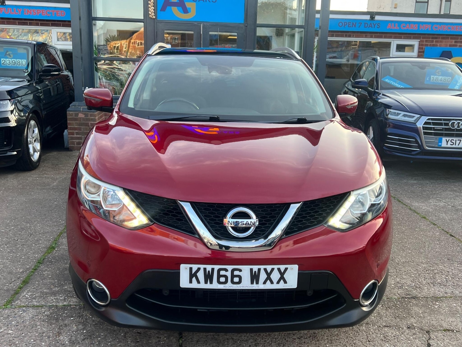 Used Nissan Qashqai 2017 for sale - 76060800: Photo 42