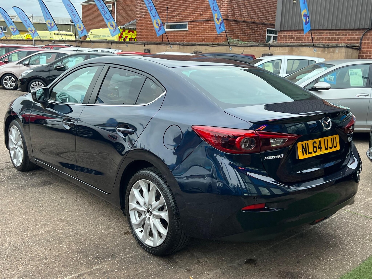 Used Mazda Mazda3 2014 for sale - 76989528: Photo 11