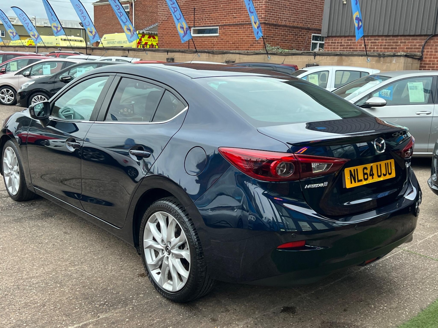 Used Mazda Mazda3 2014 for sale - 76989528: Photo 16