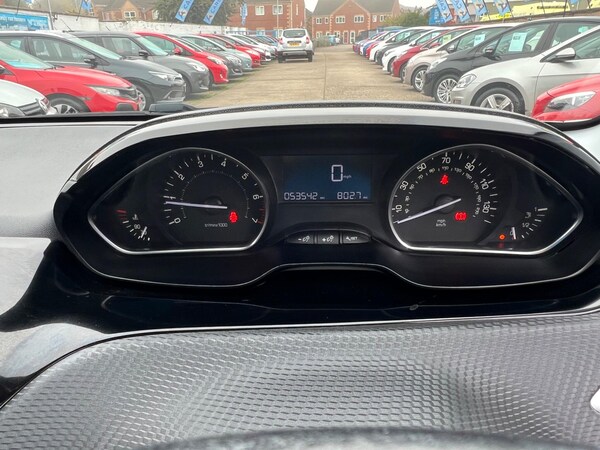 Used Peugeot 208 2015 for sale - 76259677: Photo 21